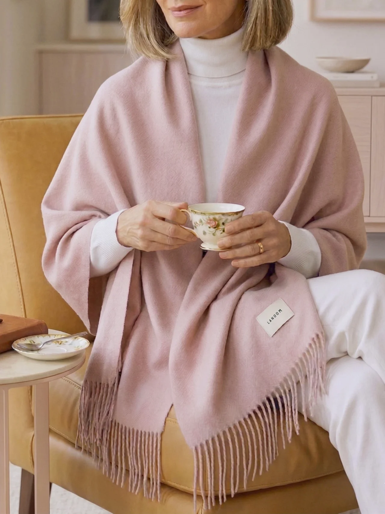 Koc z alpaki w kolorze pudrowy róż