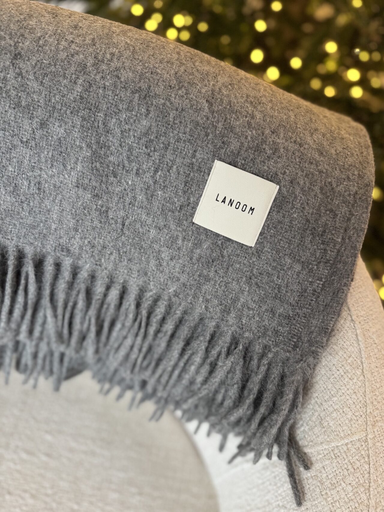 Szary, duży koc z alpaki i wełny